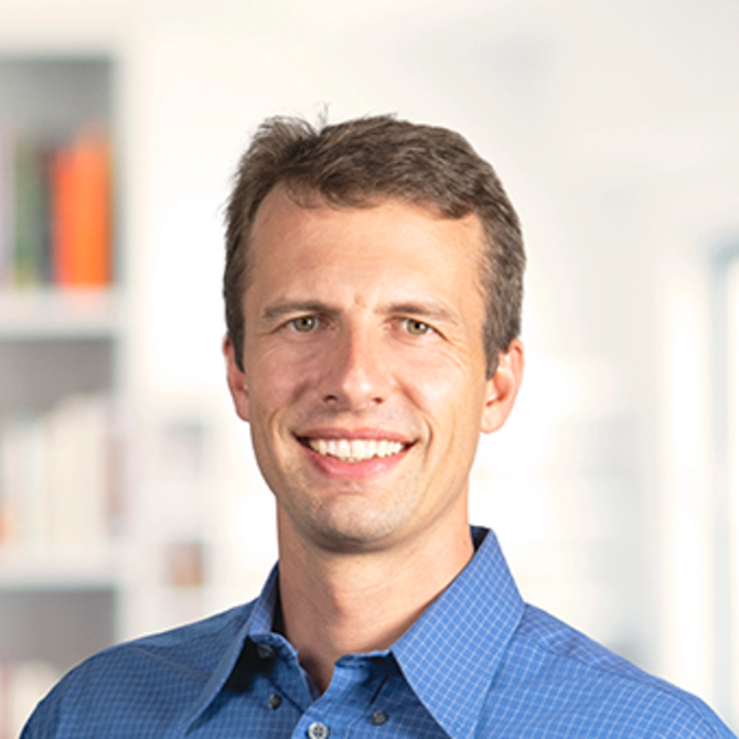 Jonathan Böhlen, Lehrperson für Englisch sowie Räume, Zeiten & Gesellschaft.